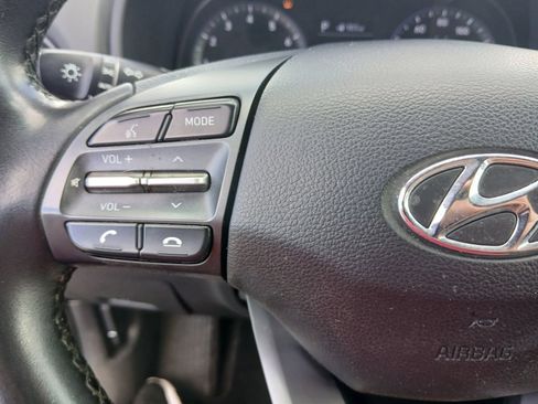 Used 2018 Hyundai Kona SEL FWD image 29