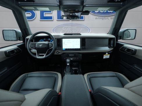 New 2025 Ford Bronco Big Bend image 24