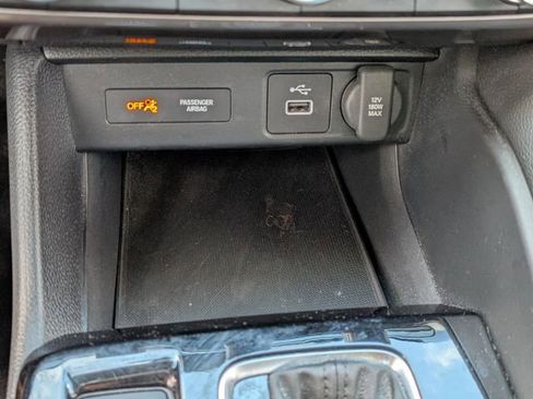 Certified 2024 Acura Integra image 28