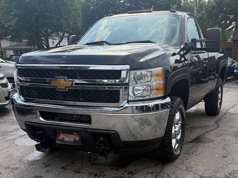 Used 2014 Chevrolet Silverado 3500 W/T w/ Snow Plow Prep Package AWD/4WD image 4