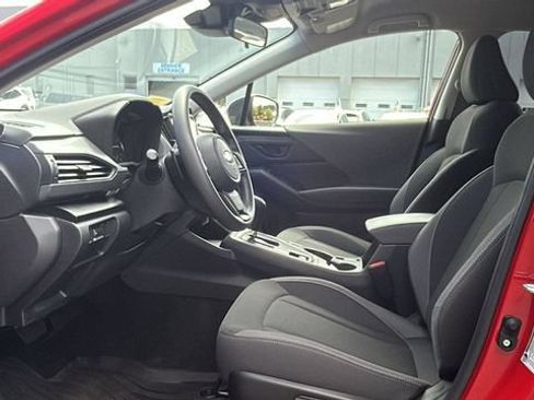 Used 2025 Subaru Crosstrek 2.0i Premium AWD/4WD image 28