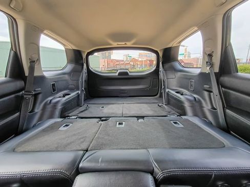 Used 2020 Nissan Pathfinder SL image 85