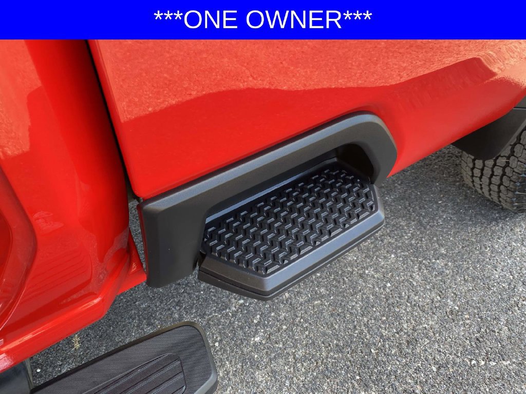 Used 2026 Chevrolet Silverado 2500 LT AWD/4WD image 13