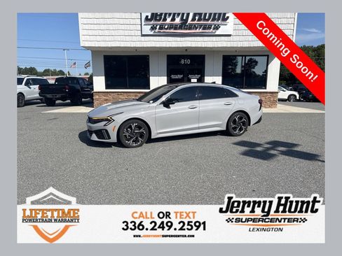 Used 2025 Kia K5 GT-Line w/ GT-Line Premium Package FWD image 1