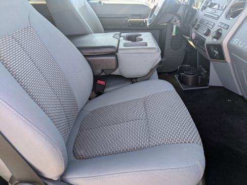 Used 2016 Ford F350 XLT w/ XLT Value Package image 11