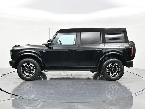 Used 2023 Ford Bronco Outer Banks AWD/4WD image 8