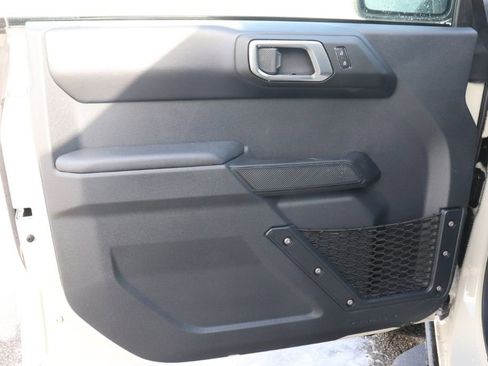 New 2025 Ford Bronco Badlands image 40