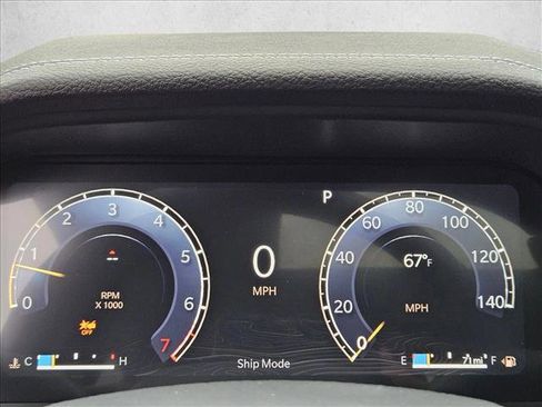 New 2025 Jeep Grand Cherokee Limited image 11