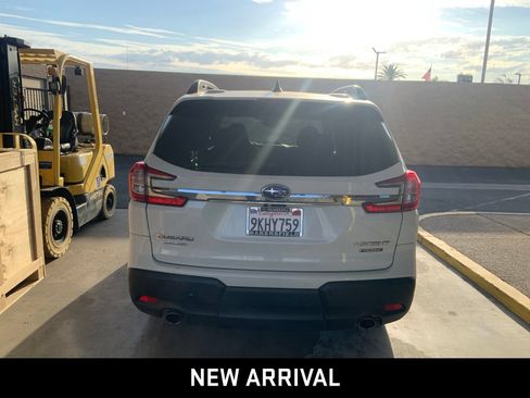 Used 2024 Subaru Ascent Touring AWD/4WD image 5
