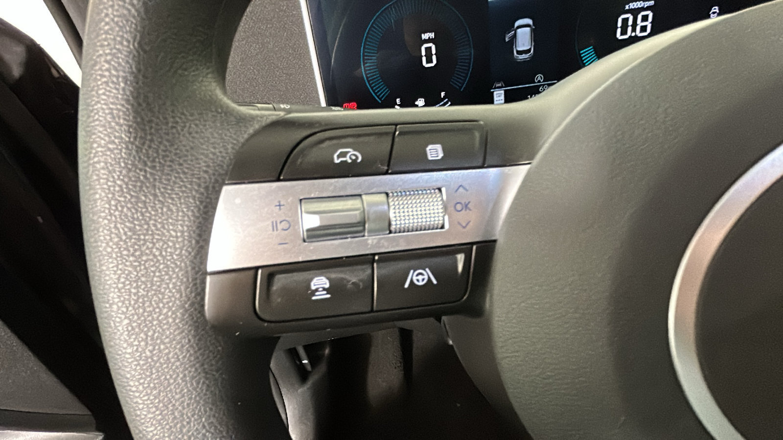 Used 2025 Hyundai Tucson SEL AWD/4WD image 19