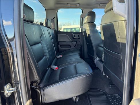 Used 2017 GMC Sierra 1500 4WD Double Cab 143.5 image 17