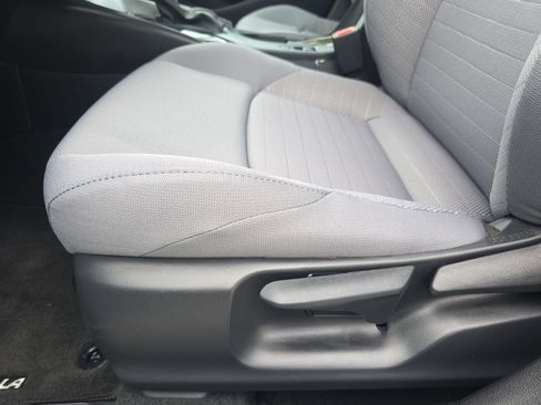 New 2026 Toyota Corolla SE FWD image 25