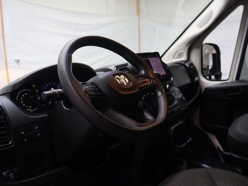 Used 2022 RAM ProMaster 3500 w/ Premium Convenience Group image 17