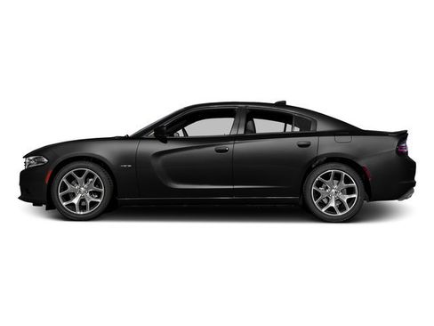 Used 2017 Dodge Charger R/T image 3
