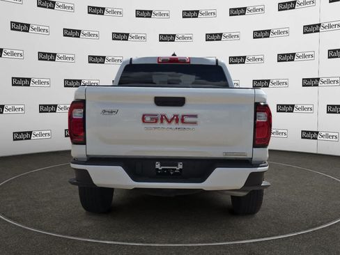 Used 2024 GMC Canyon Elevation RWD image 5