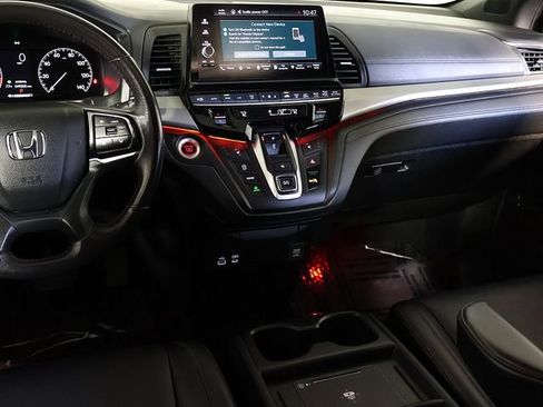 Used 2025 Honda Odyssey Sport-L image 16