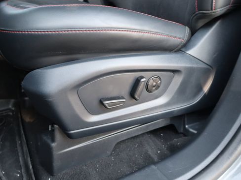 Used 2025 Ford Explorer ST AWD/4WD image 14