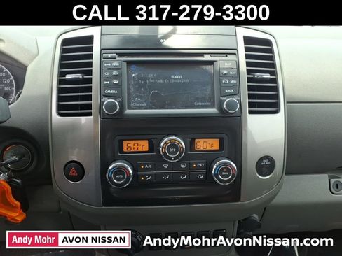 Used 2013 Nissan Frontier SL w/ Moonroof Pkg AWD/4WD image 26
