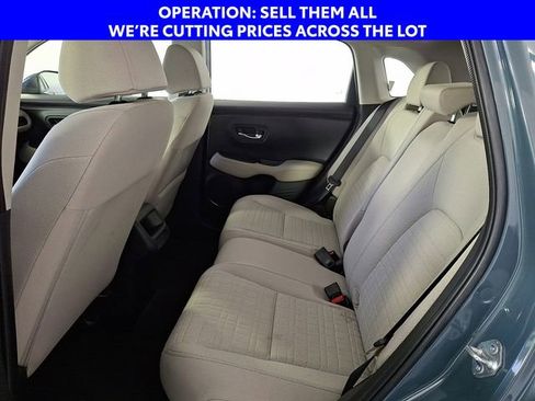 Used 2025 Honda HR-V LX image 12
