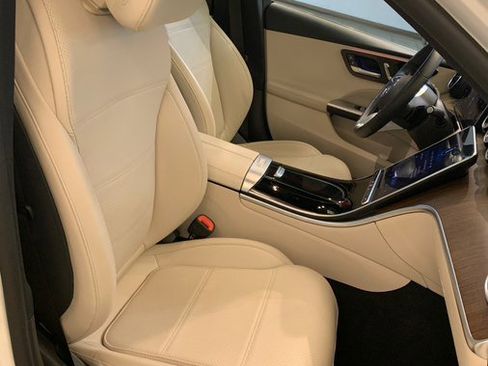 Used 2022 Mercedes-Benz C 300 4MATIC Sedan image 66