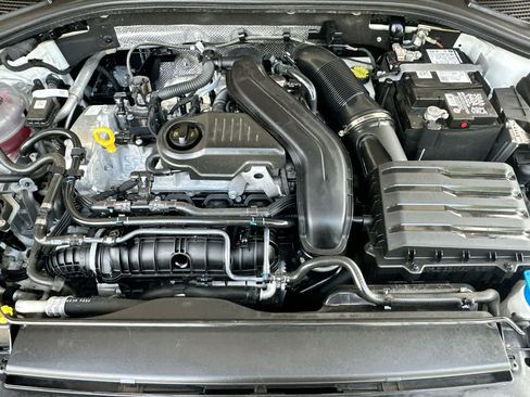 Used 2025 Volkswagen Jetta Sport FWD image 12