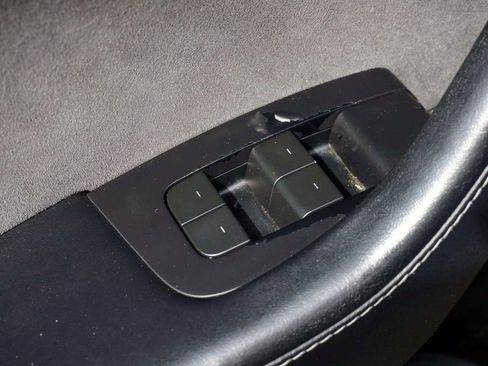 Used 2022 Tesla Model 3 Long Range AWD/4WD image 14
