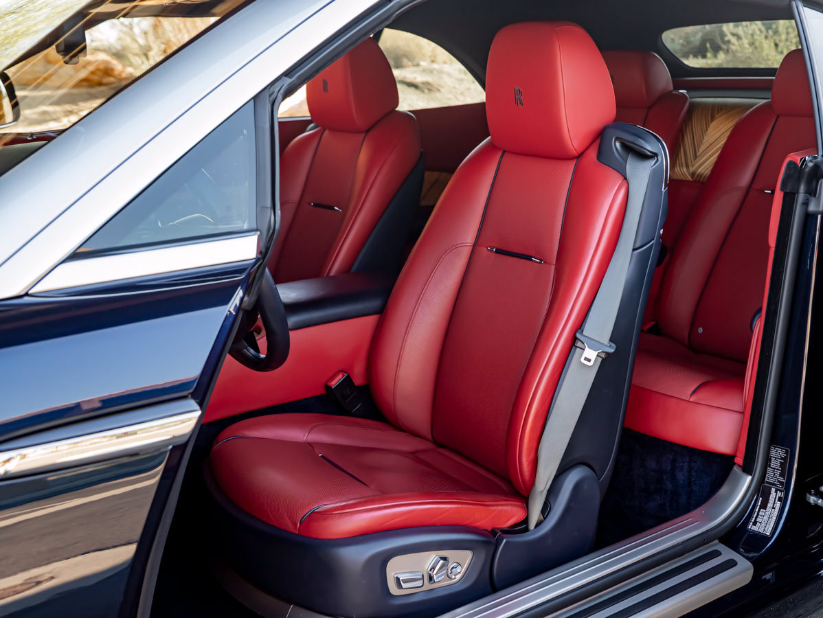 Certified 2016 Rolls-Royce Dawn RWD image 25