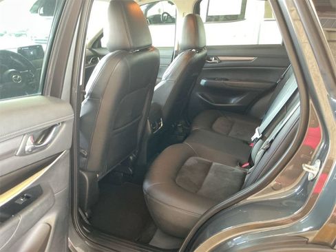 Used 2019 MAZDA CX-5 Touring FWD image 8