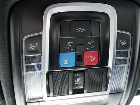 New 2026 RAM 1500 Laramie AWD/4WD image 25