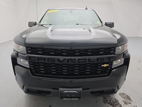 Certified 2021 Chevrolet Silverado 1500 Custom AWD/4WD image 4