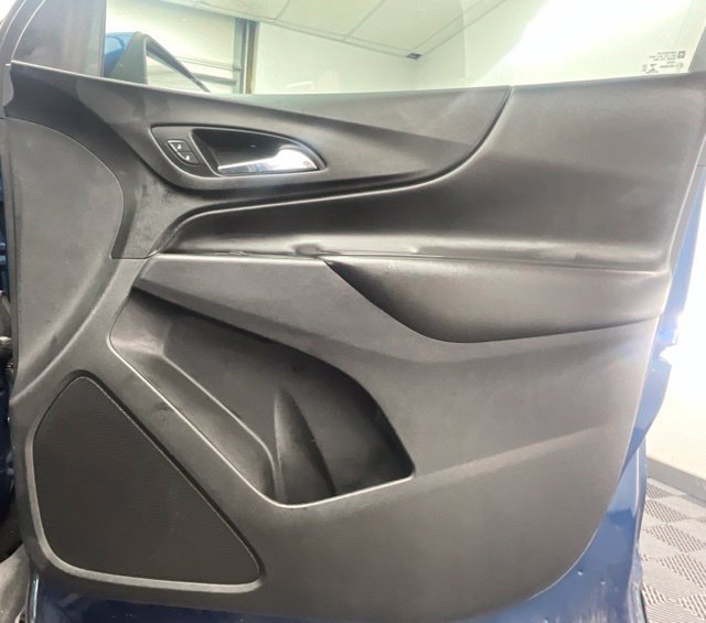 Used 2021 Chevrolet Equinox LT AWD/4WD image 12