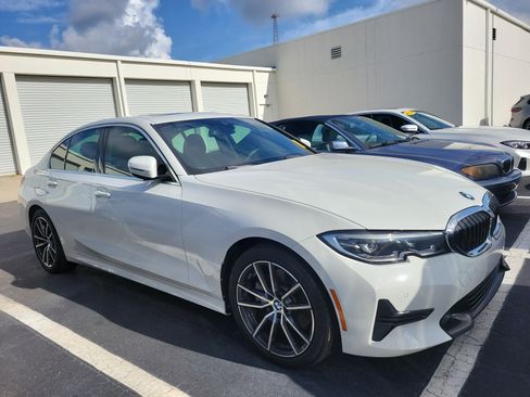 Used 2021 BMW 330i Sedan w/ Driving Assistance Package RWD image 2