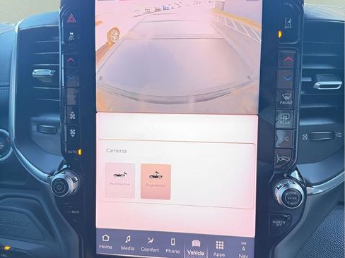 Used 2026 RAM 2500 Laramie image 34