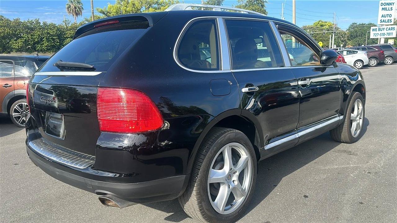 Used 2006 Porsche Cayenne AWD/4WD image 8