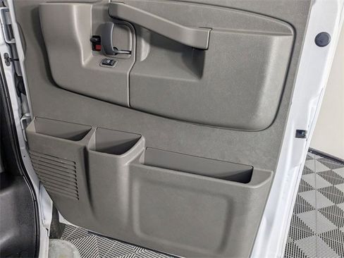 Used 2024 Chevrolet Express 2500 w/ Driver Convenience Package image 25