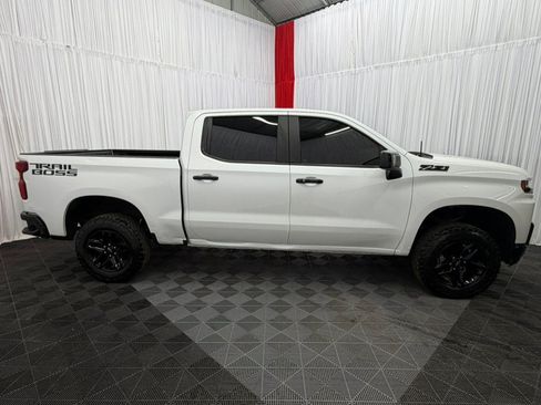 Used 2021 Chevrolet Silverado 1500 LT Trail Boss w/ Convenience Package II AWD/4WD image 5
