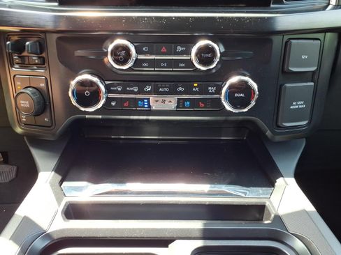 New 2026 Ford F250 Lariat w/ Black Appearance Package AWD/4WD image 28
