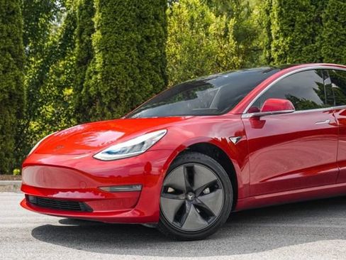 Used 2019 Tesla Model 3 Standard Range RWD image 3