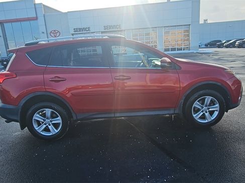 Used 2013 Toyota RAV4 XLE image 2