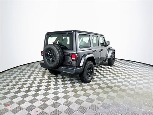 Used 2025 Jeep Wrangler Sport image 8