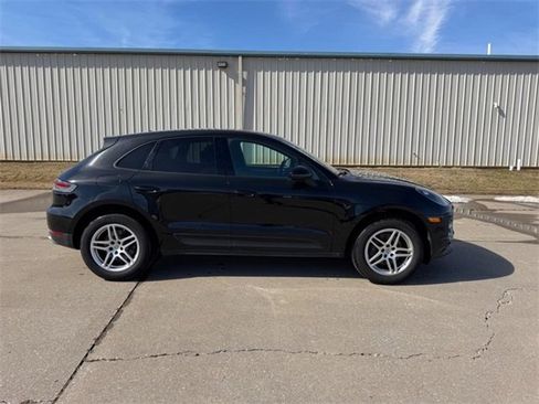 Used 2019 Porsche Macan image 2