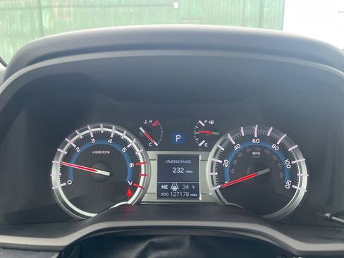 Used 2016 Toyota 4Runner Limited image 12