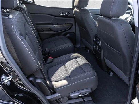 Used 2023 GMC Acadia SLE w/ Driver Convenience Package image 23