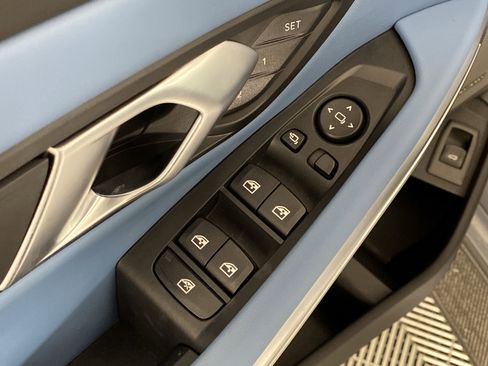 Used 2025 BMW M3 Sedan w/ M Carbon Exterior Package image 22