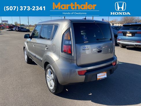 Used 2011 Kia Soul + w/ Audio Pkg image 3