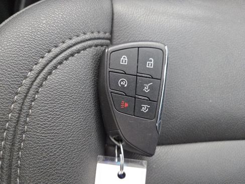 Used 2023 Chevrolet Tahoe Z71 w/ Luxury Package image 39