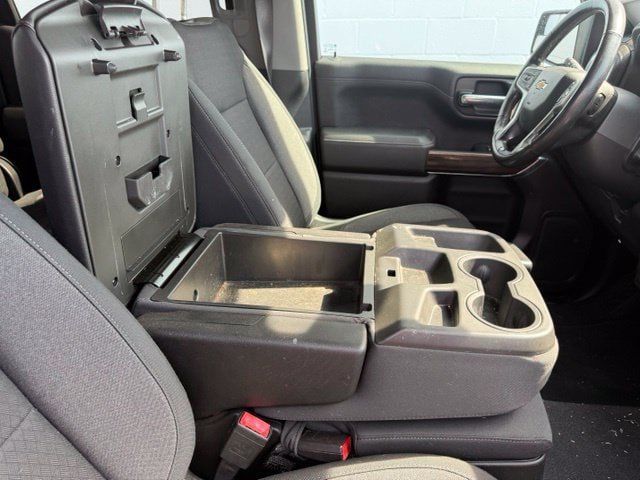 Used 2021 Chevrolet Silverado 1500 LT AWD/4WD image 22