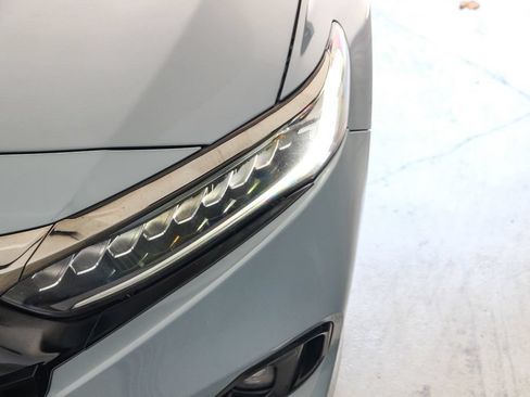 Used 2021 Honda Accord Sport image 9