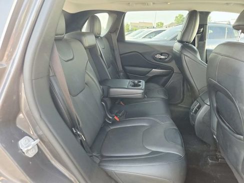 Used 2022 Jeep Cherokee Limited w/ Elite Package AWD/4WD image 12
