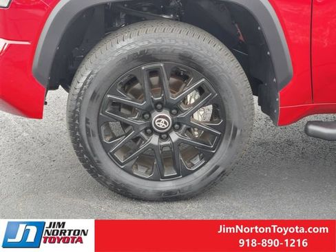 Used 2026 Toyota Tundra SR5 w/ SX Package AWD/4WD image 13